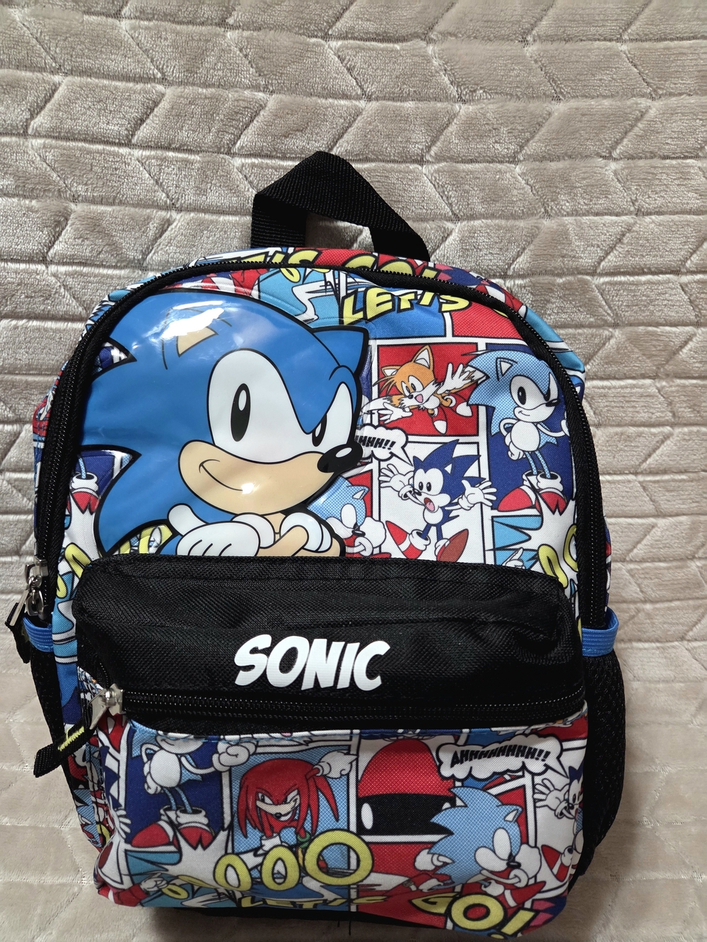 NWOT Sonic Themed Kids Mini Backpack - Blue, Red, White